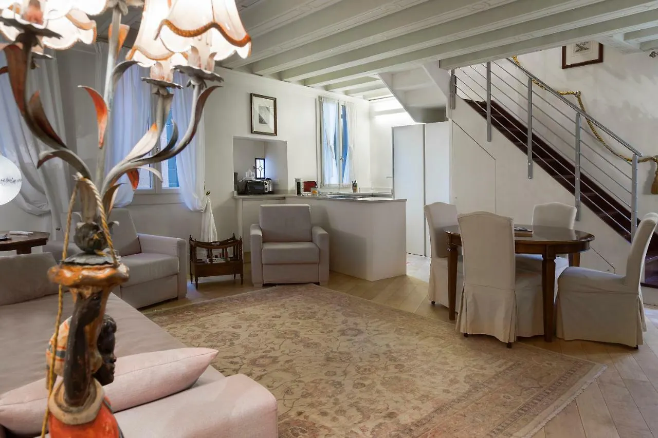 Apartment Luxury And Romantic Secret Escape In Venice! Hotel