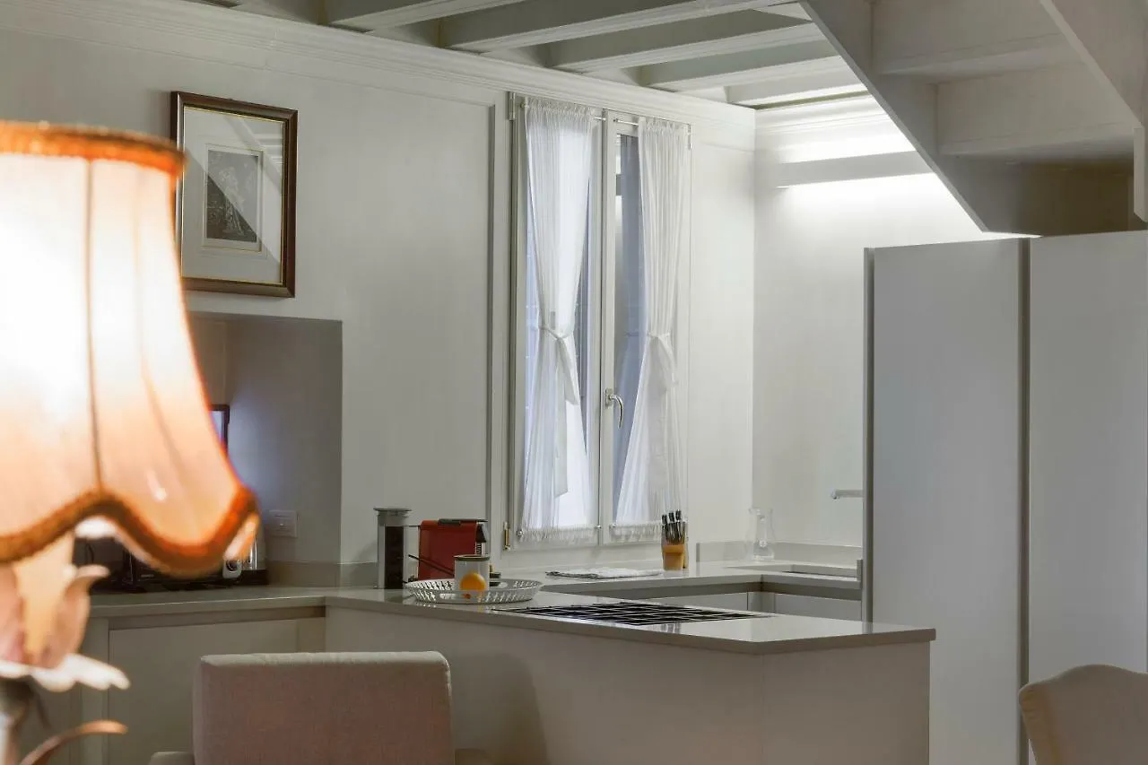 Luxury And Romantic Secret Escape In Venice! Hotel Italy